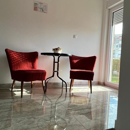Opg - Zm Apartmani Martinovic Novska Dış mekan fotoğraf